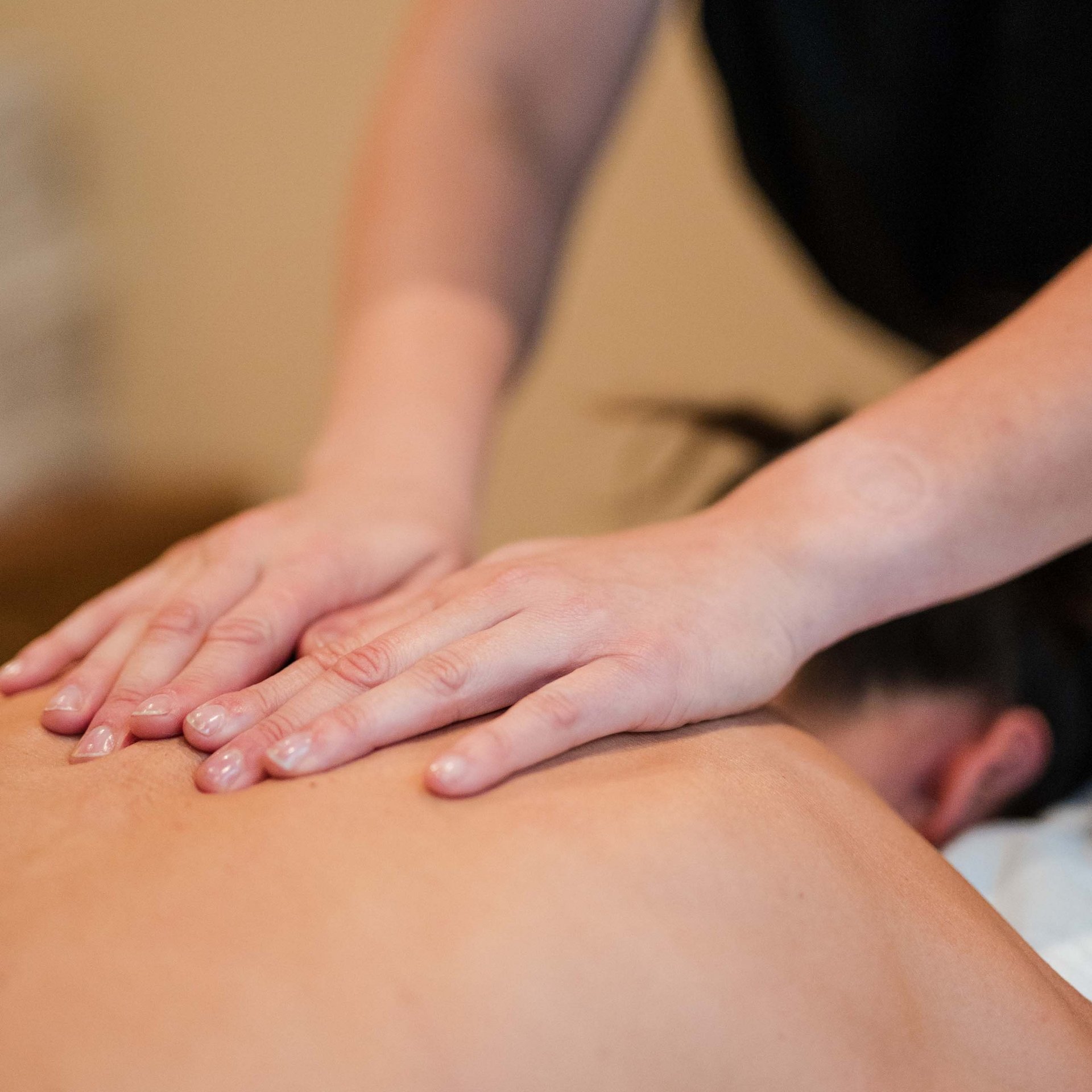 For more ease: exclusive massage in Ischgl