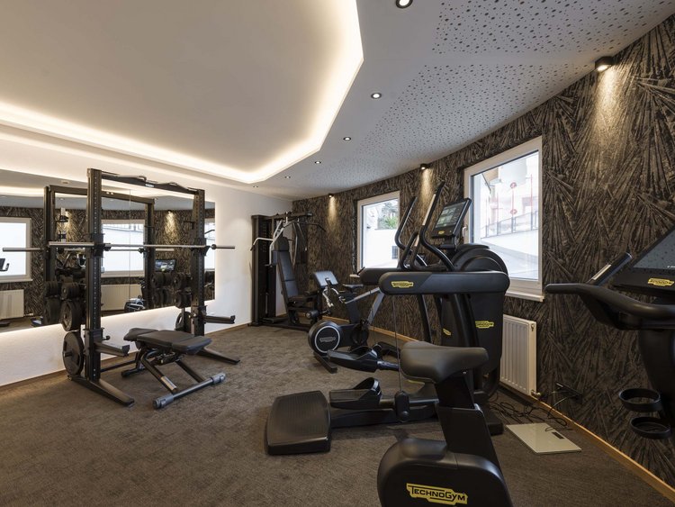 Aktiv sein in Ihrem Hotel mit Fitnessraum in Ischgl