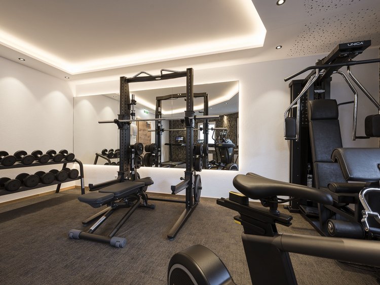 Aktiv sein in Ihrem Hotel mit Fitnessraum in Ischgl